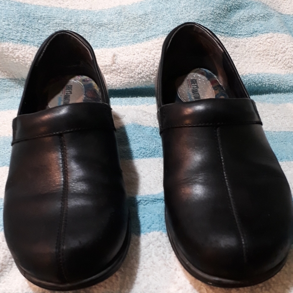 softwalk nursing shoes